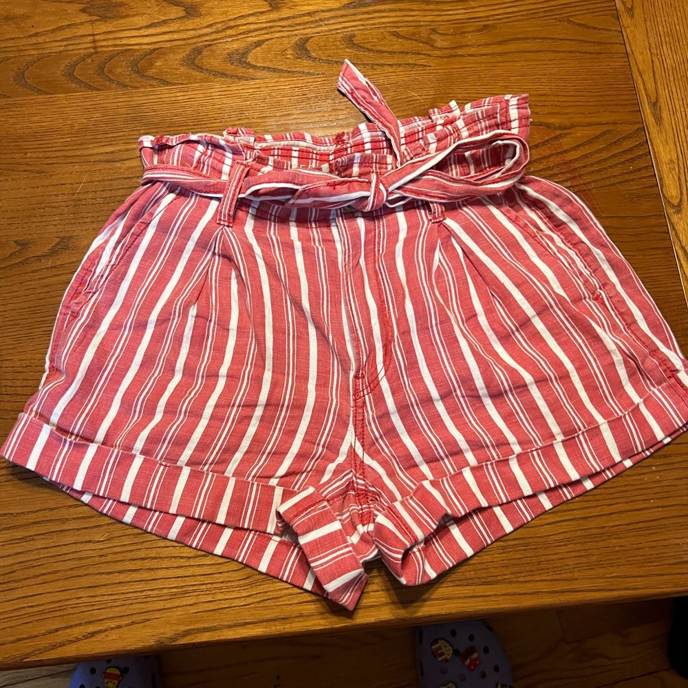American Eagle linen  shorts